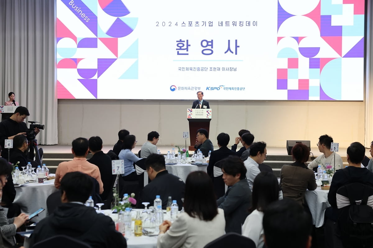 前裁判：我认为拉波尔塔可以提出申诉，巴萨需要寻求解释