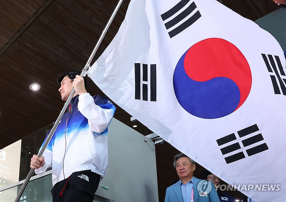 ESPN：库尔图瓦预计伤停3到4周 将缺阵巴萨、瓦伦、米兰