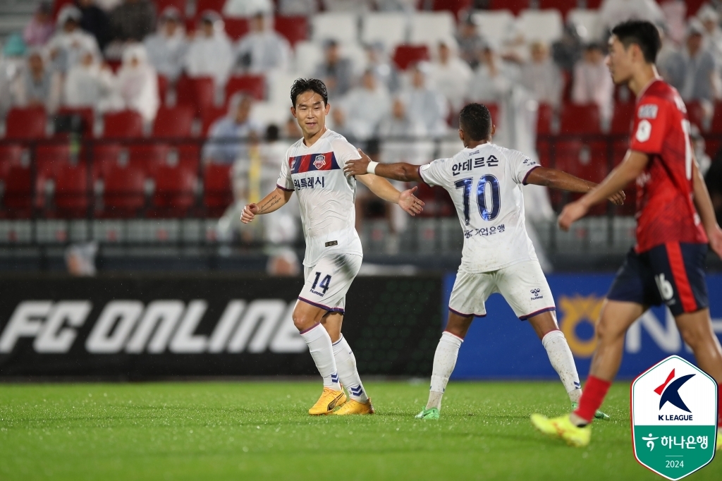 ⚽日职联战报：井上黎生人自摆乌龙 石原广教手球送点 FC东京作客2-0力克浦和红钻