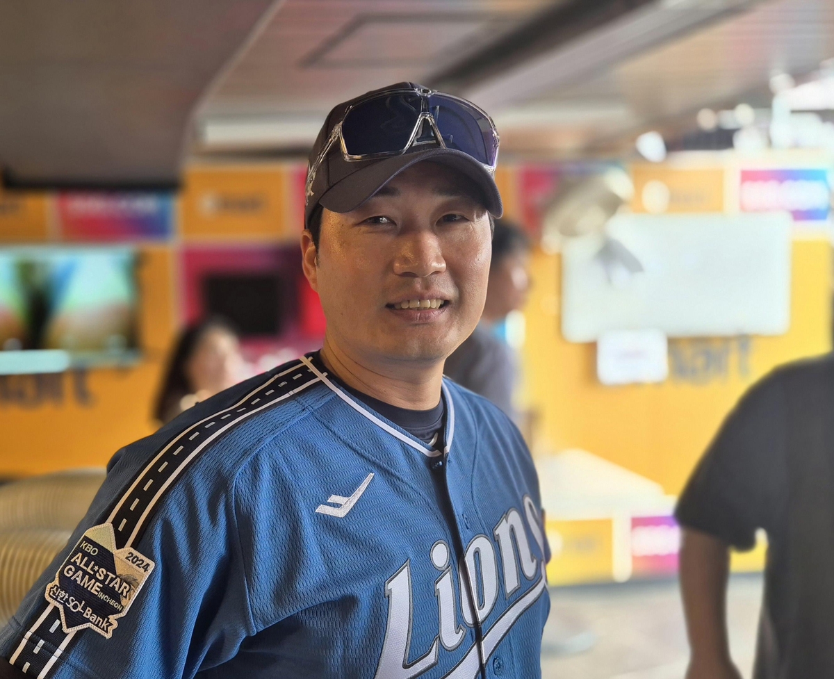 费伦茨瓦罗斯主帅：与热刺比赛是个挑战，我们没能把握住机会