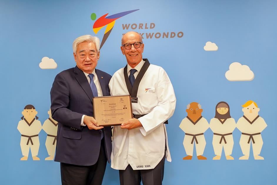 矿工前锋苏达科夫：夏窗收到过米兰和尤文的报价 但都被矿工拒绝了