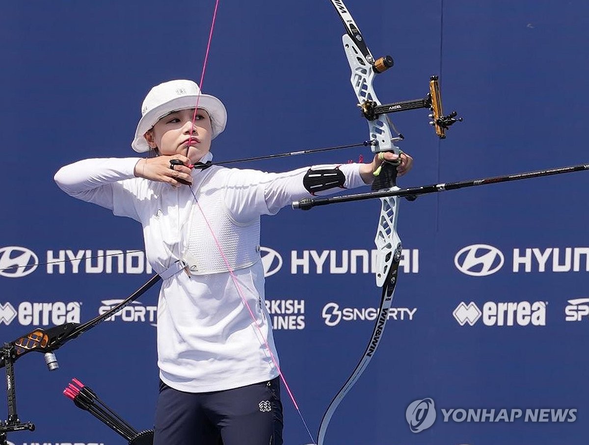 亚特兰大vs米兰半场数据：米兰控球率45%，射门7-3，射正3-2