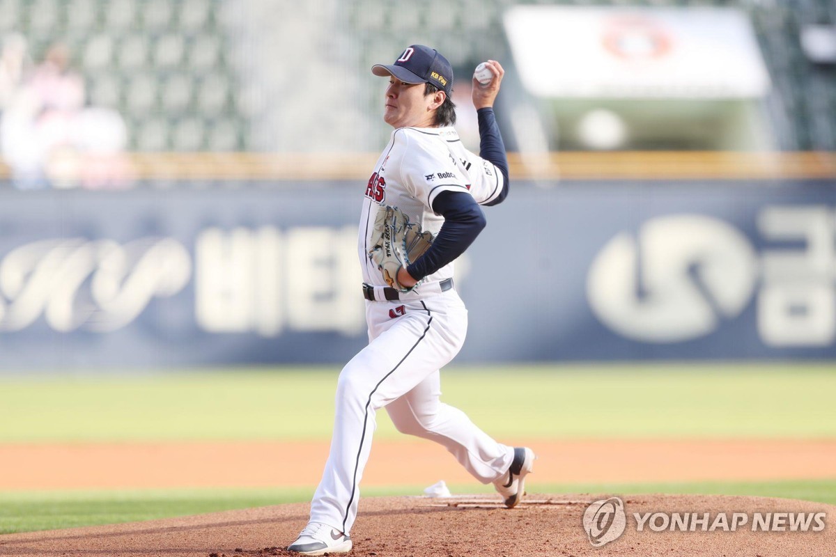 杜兰吊射惩罚诺伊尔 维拉1-0领先拜仁
