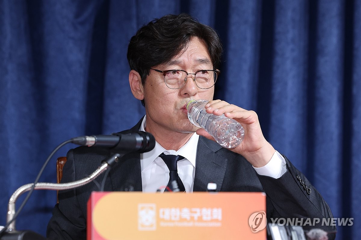 媒体人：对曼城听证会不抱任何期待 最终很可能罚款了事