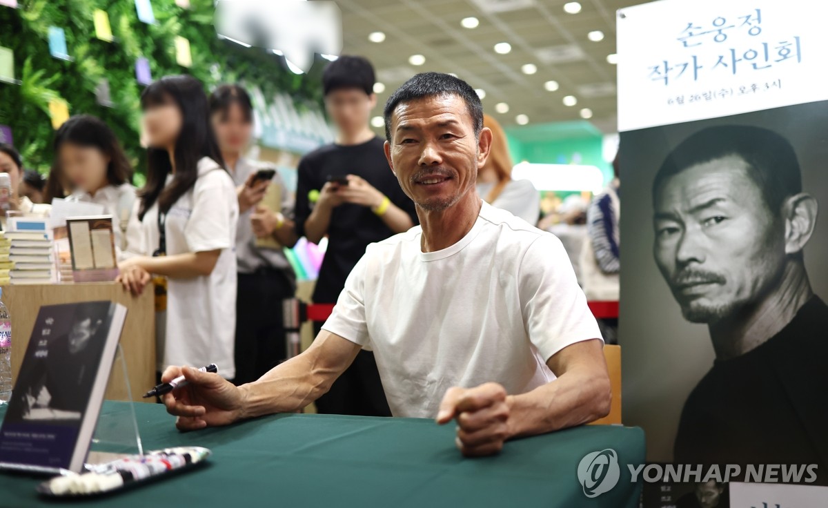 【夏窗观察】土豪不下单中产买不停，2024消费降级